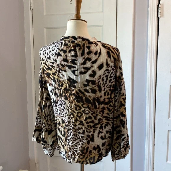 NWT Banana Republic Leopard Print Popover Blouse, Size M - Picture 7 of 14